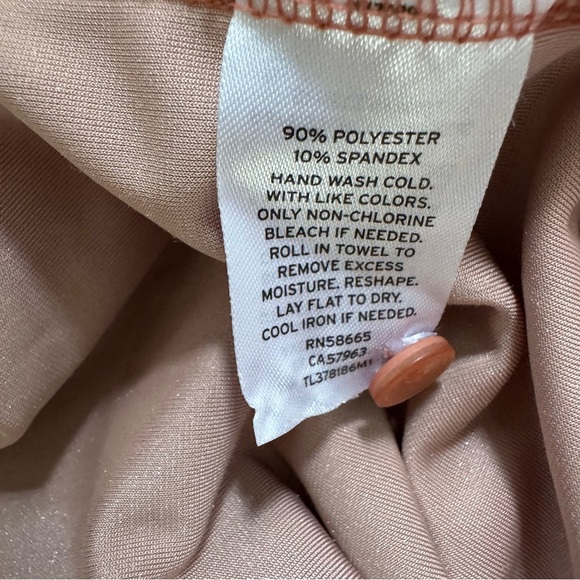 Leith Velour Jumpsuit Wide Leg V-neck Flattering Sleeves Ruffles M - Picture 9 of 9